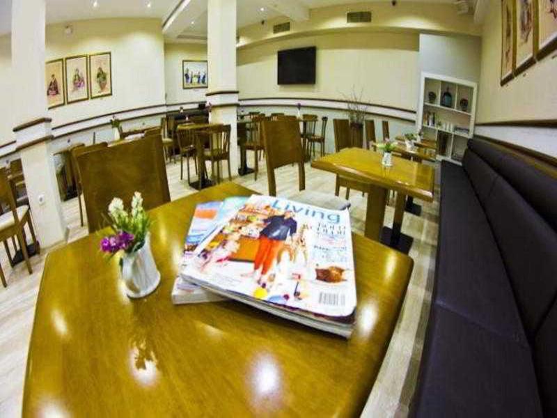 Ilkay Hotel Стамбул Экстерьер фото