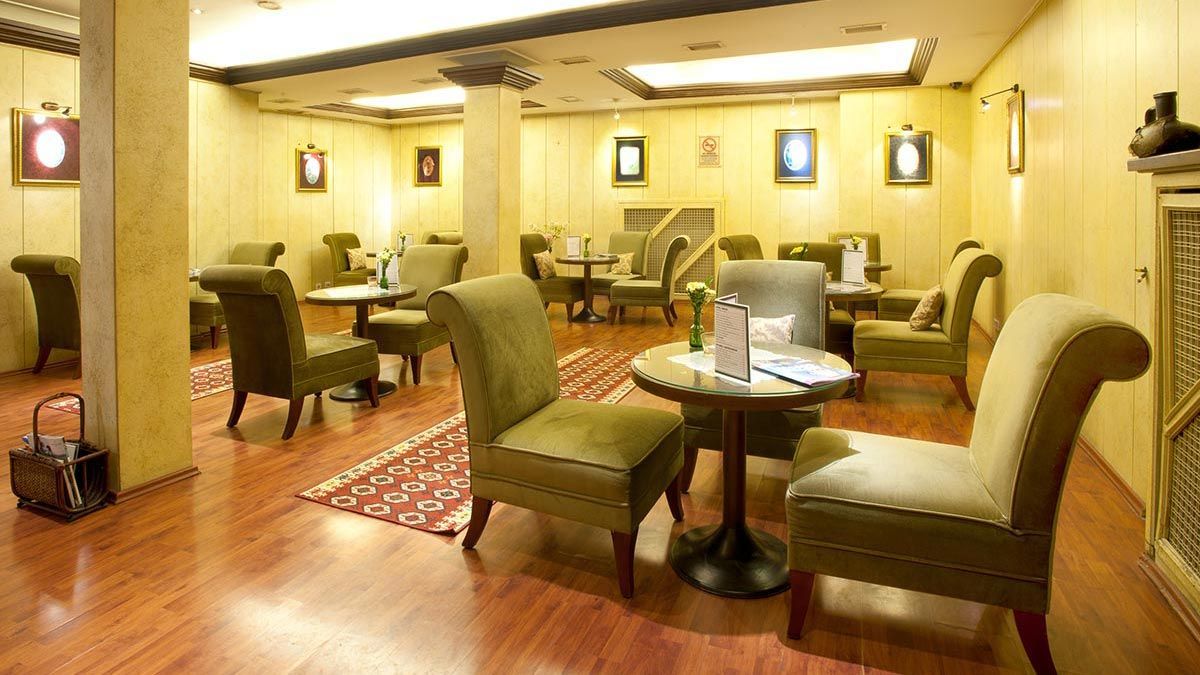 Ilkay Hotel Стамбул Экстерьер фото